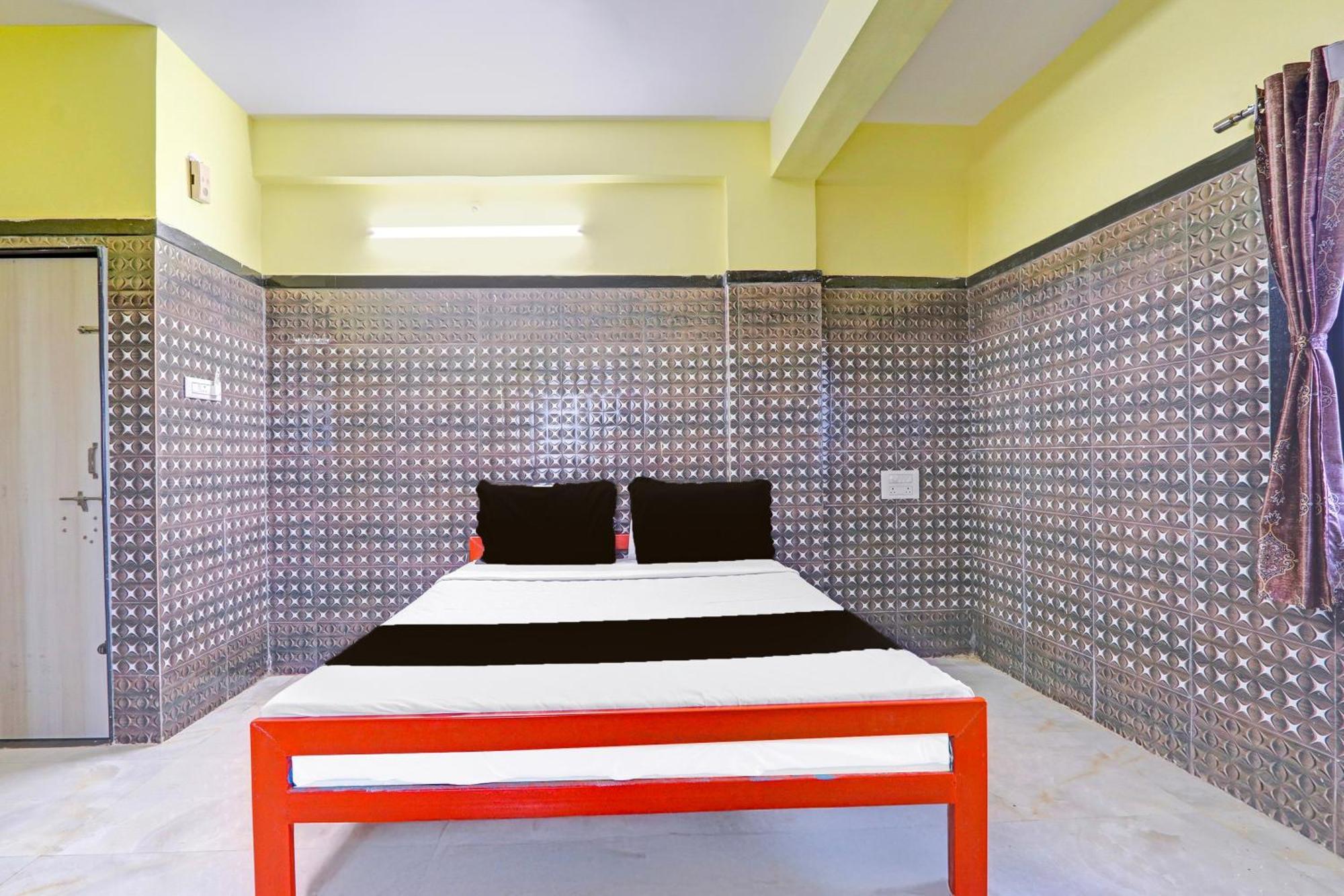 Hotel O Pankaj Hotel & Lodge Gangapur  Екстериор снимка