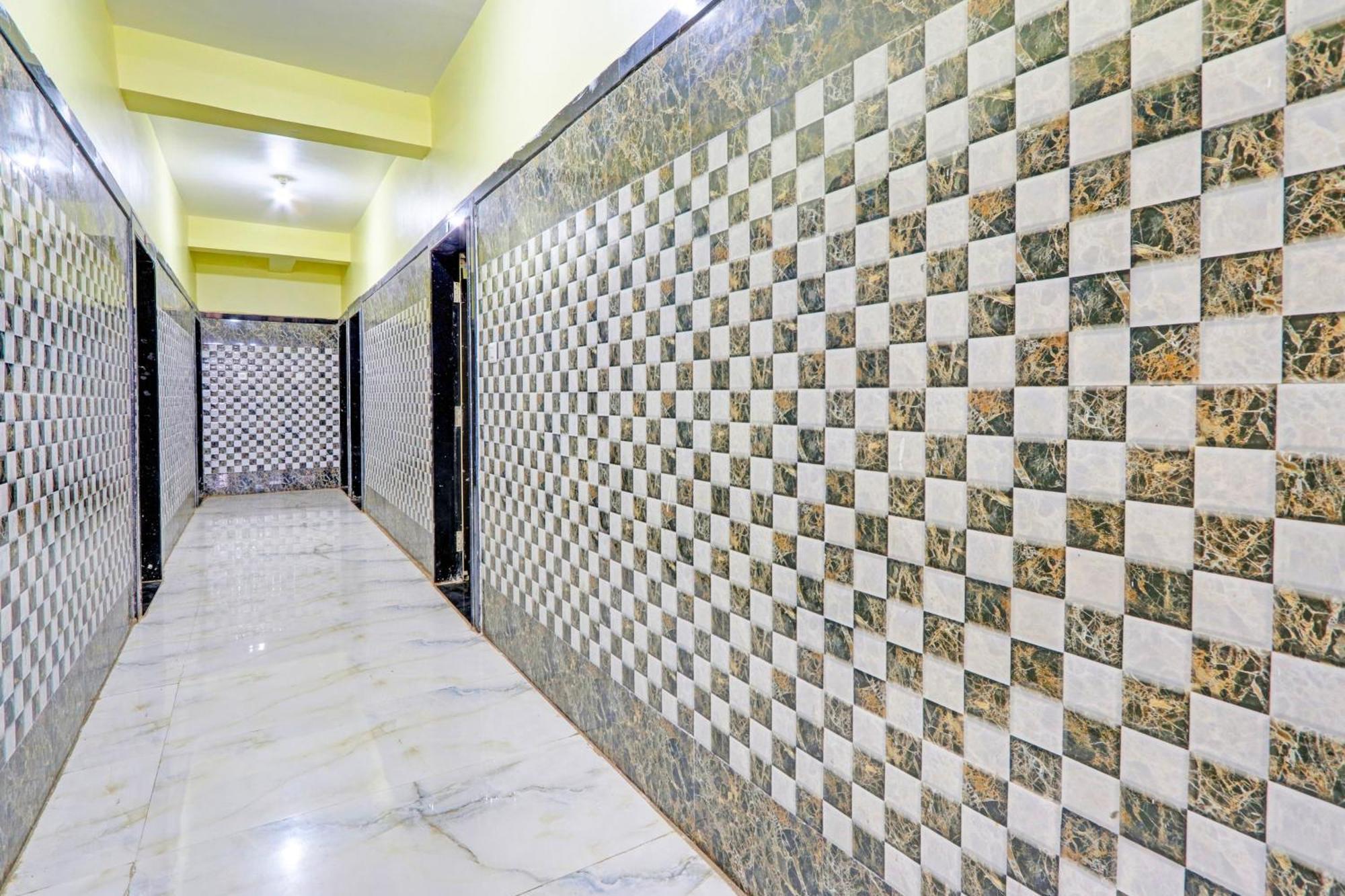 Hotel O Pankaj Hotel & Lodge Gangapur  Екстериор снимка
