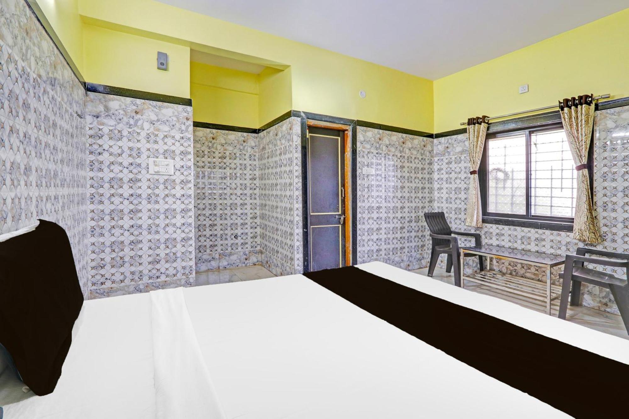 Hotel O Pankaj Hotel & Lodge Gangapur  Екстериор снимка
