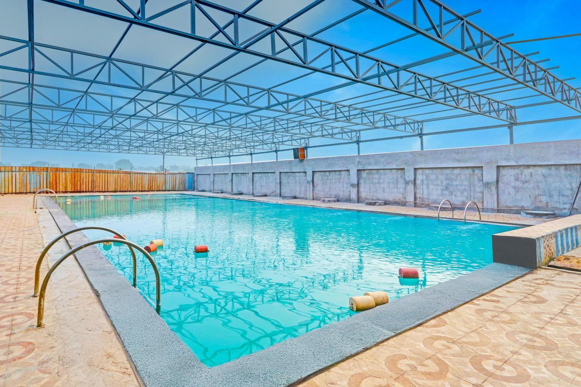 Hotel O Pankaj Hotel & Lodge Gangapur  Екстериор снимка